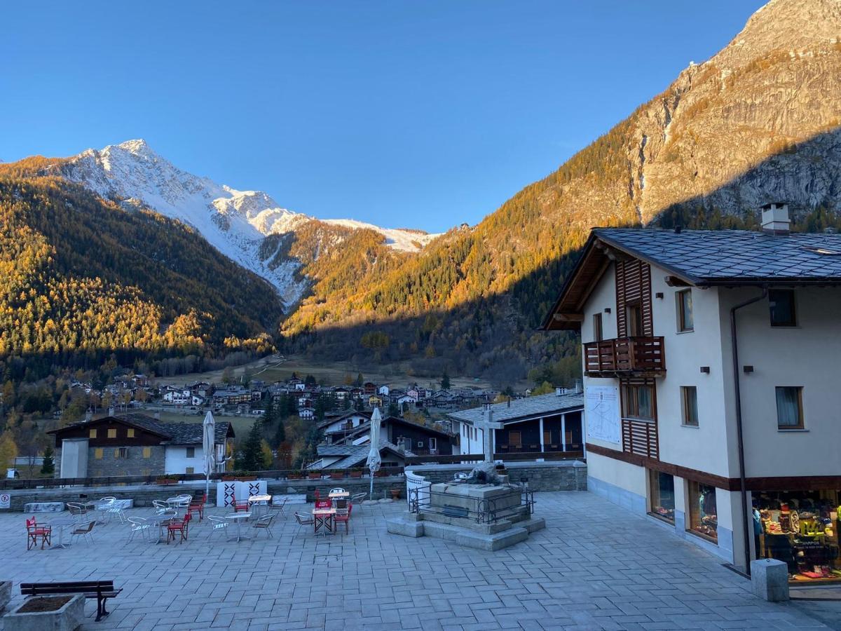 Appartamento Con 3 Camere Da Letto In Centro Courmayeur Extérieur photo